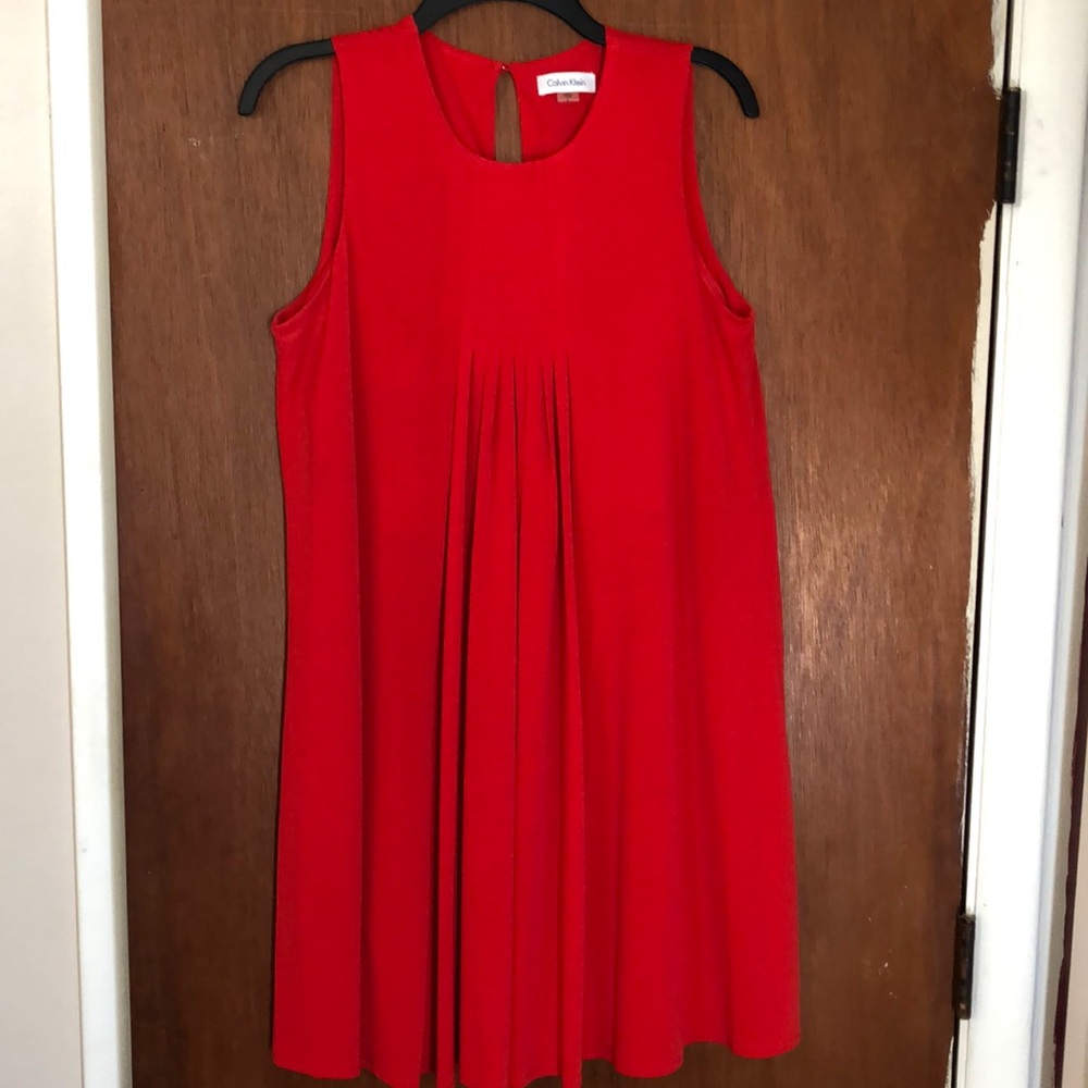 Red sleeveless dress